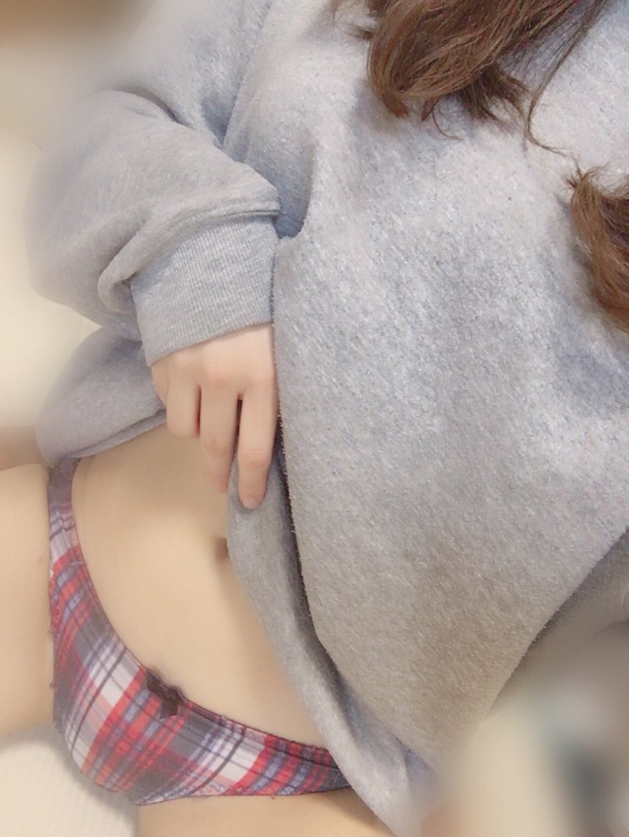 マン凸します♡

みたい方↻♡お願いします！

#マン凸
#パイ凸