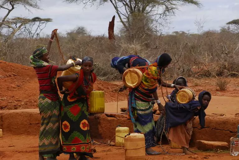 Grantham LSE (@gri_lse) on Twitter photo Efforts to reform global climate finance have fallen short on considering gender inequalities. In this commentary Caren Grown, <a href="/a_heckwolf/">Anika Heckwolf</a> and Eléonore Soubeyran outline key areas in which gender equality can be integrated into the climate finance agenda
lse.ac.uk/granthaminstit… Efforts to reform global climate finance have fallen short on considering gender inequalities. In this commentary Caren Grown, <a href="/a_heckwolf/">Anika Heckwolf</a> and Eléonore Soubeyran outline key areas in which gender equality can be integrated into the climate finance agenda
lse.ac.uk/granthaminstit…