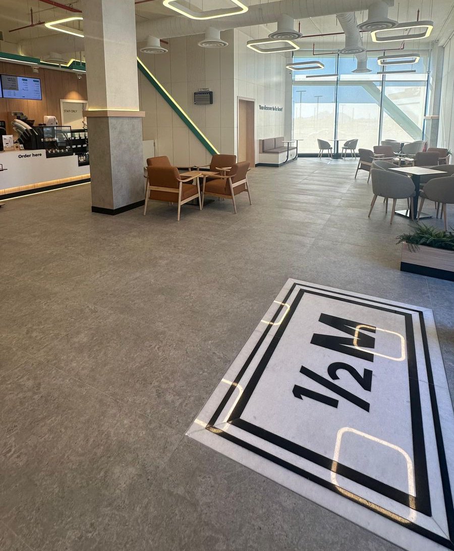 يسعدنا أن نعلن افتتاح هاف مليون في #ميان_يارد
نفخر بكوننا جزءًا من هذا التوسع المميز، حيث يعتبر هذا الفرع الأول في حي #الشرائع والثاني في #مكة_المكرمة، مع خدمة متوفرة على مدار 24 ساعة لتلبية احتياجاتكم! ⏰
زورونا لتجربة فريدة لا تُضاهى!

#هاف_مليون  #مكة #حي_الشرائح #هامات