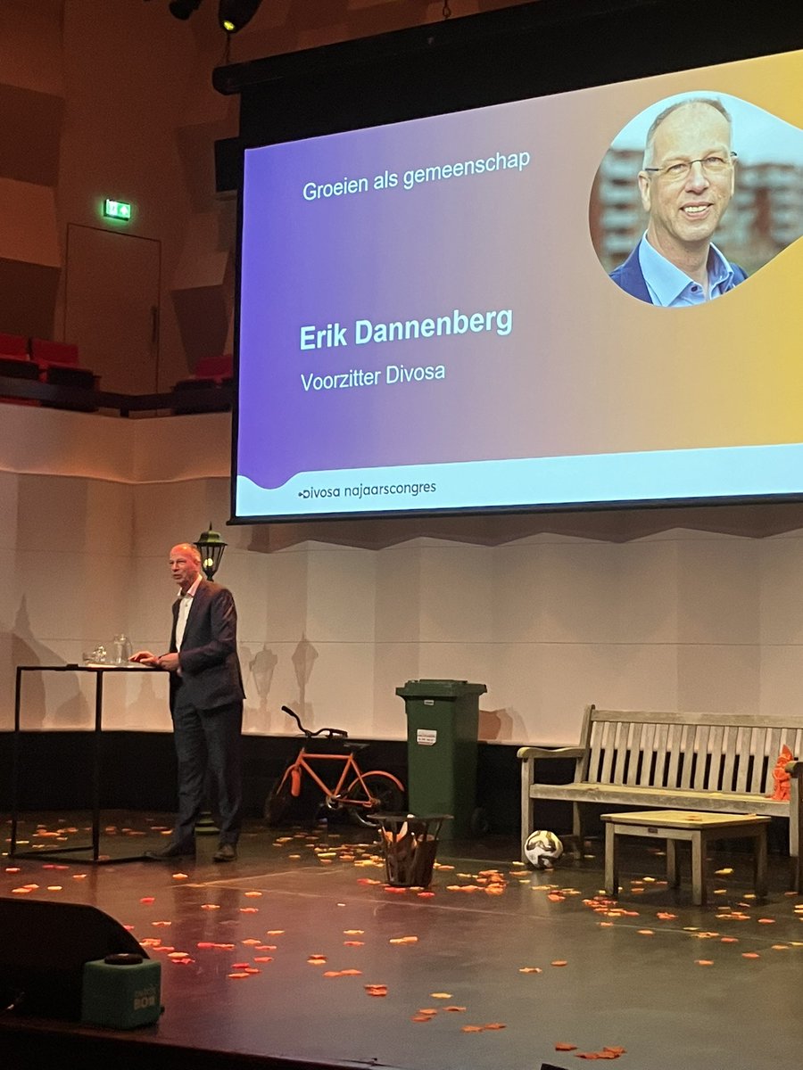 Het laatste congres van @ErikDannenberg. 
<a href="/Divosa/">sla</a> #Rotterdam #najaarscongres