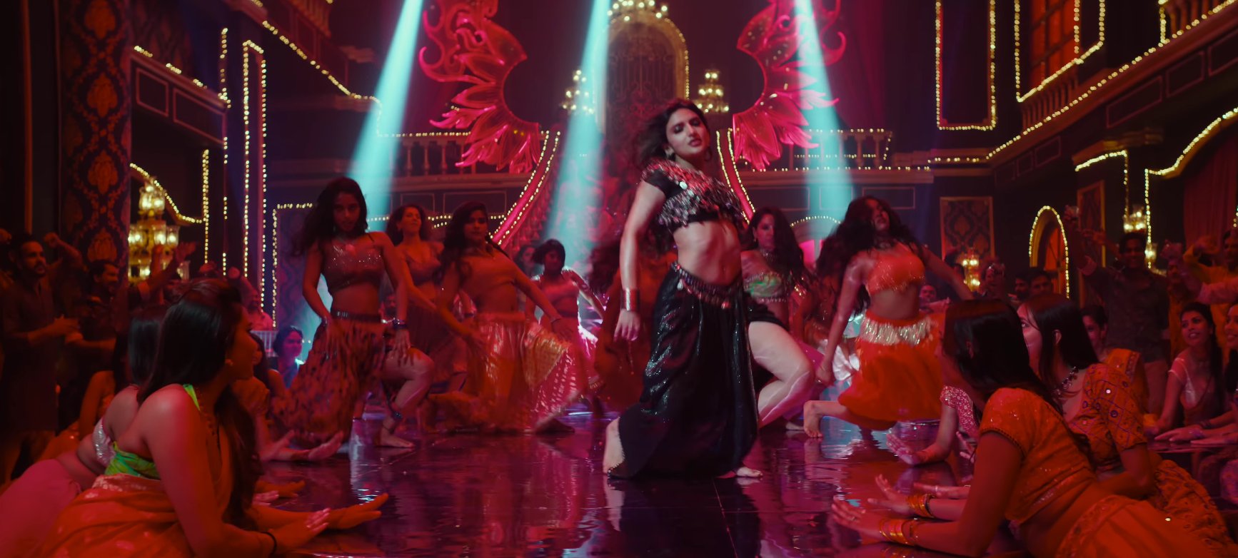 Pushpa 2 Song "Kissik" locks its release date featuring Allu Arjun and Sreeleela Stun in High-Energy Track