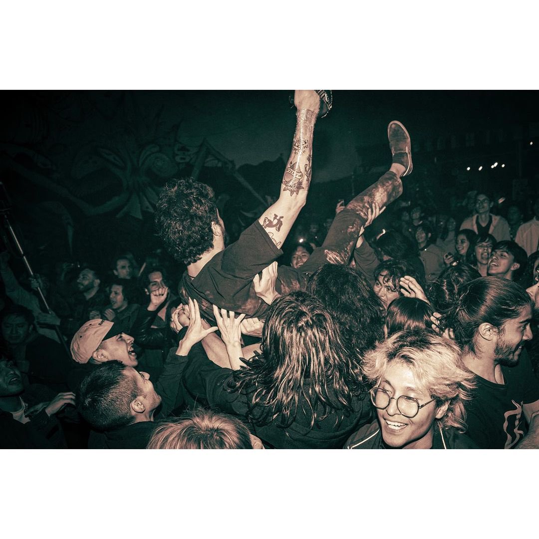 Ya falta poquito ♥️ Tenemos una cita en el mosh pit 😘🐒🐝 No te quedes sin boleto 🎟️ Entradas en <a href="/wegowmx/">Wegow México</a> 👉 Aprovecha el 5x4 💥📸💥 <a href="/tonatiuh/">tonatiuh</a>.br // wegow.com/co/compra/monk…