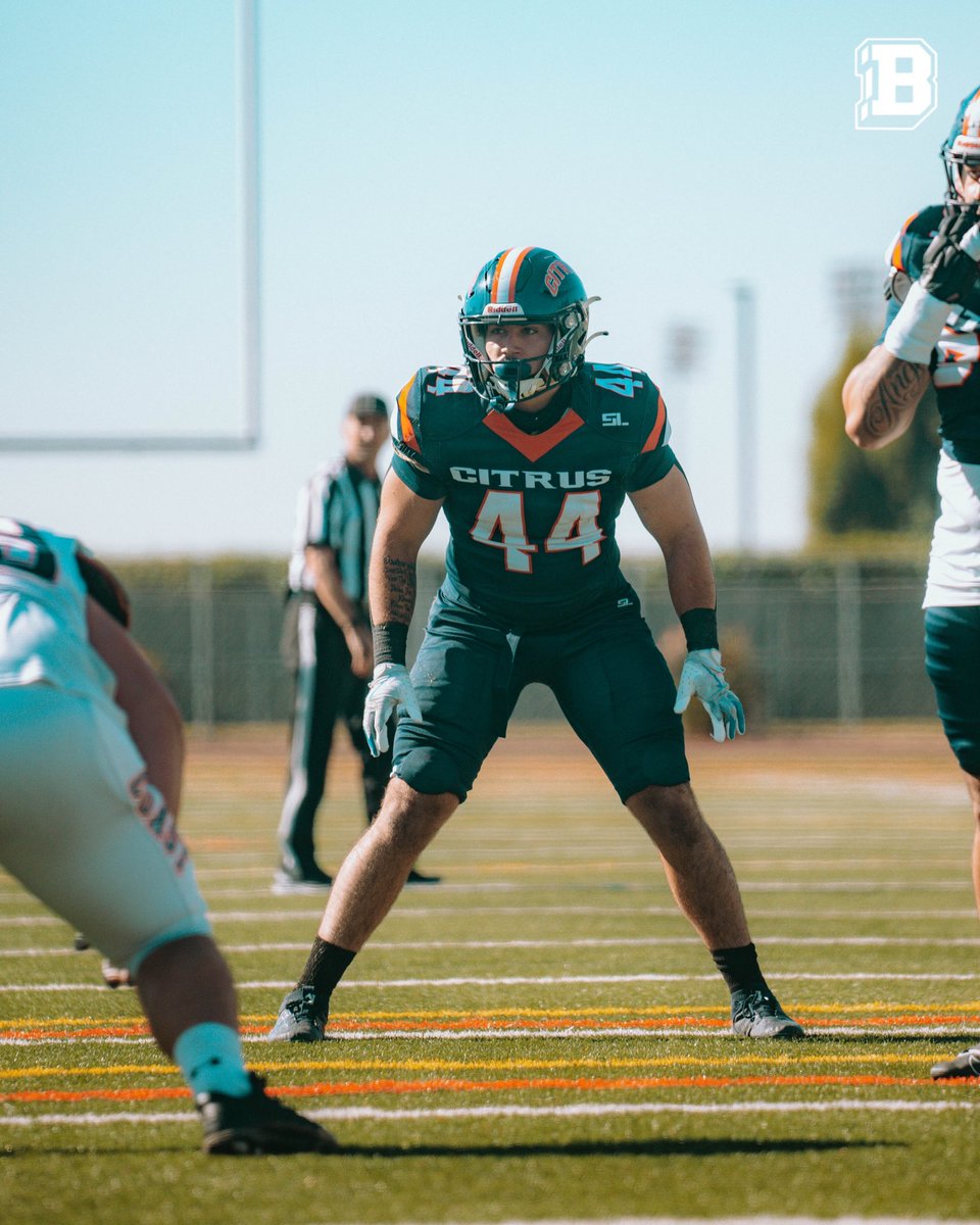 Thomas White (@t_white_5) on Twitter photo hudl.com/v/2QBE6B
💥Full Szn Film💥
6’1 225 LB
Spring Grad(AA)
3x3
<a href="/ant_arguello/">AGA</a> <a href="/KevinPuckettJr/">Kevin Puckett Jr</a> <a href="/Coach_Hayashi/">Brandon Hayashi 🇯🇵🇪🇬</a> <a href="/CitrusFootball/">Citrus College Football</a> <a href="/CreatinMonsters/">Justin Magz</a> hudl.com/v/2QBE6B
💥Full Szn Film💥
6’1 225 LB
Spring Grad(AA)
3x3
<a href="/ant_arguello/">AGA</a> <a href="/KevinPuckettJr/">Kevin Puckett Jr</a> <a href="/Coach_Hayashi/">Brandon Hayashi 🇯🇵🇪🇬</a> <a href="/CitrusFootball/">Citrus College Football</a> <a href="/CreatinMonsters/">Justin Magz</a>