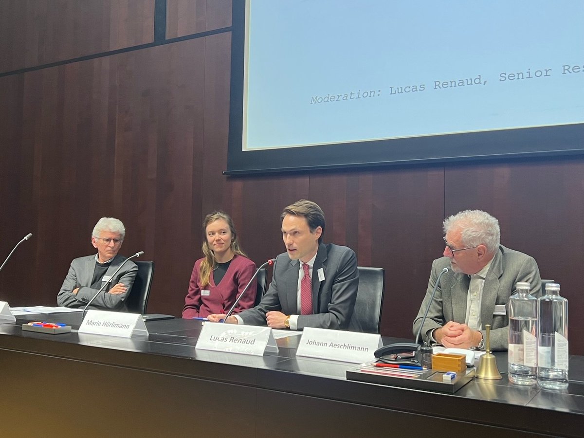 CSS at ETH Zurich (@css_ethzurich) on Twitter photo Frieden fördern🕊️, Zivilbevölkerung schützen, Klimasicherheit & Effizienz stärken: Inwiefern konnte die Schweiz während ihres Einsitzes im UNO-Sicherheitsrat diese Ziele voranbringen? Diese Frage haben wir heute am Anlass mit <a href="/SGA_ASPE/">Schweizerische Gesellschaft für Aussenpolitik</a> beleuchtet.
#UNSC Frieden fördern🕊️, Zivilbevölkerung schützen, Klimasicherheit & Effizienz stärken: Inwiefern konnte die Schweiz während ihres Einsitzes im UNO-Sicherheitsrat diese Ziele voranbringen? Diese Frage haben wir heute am Anlass mit <a href="/SGA_ASPE/">Schweizerische Gesellschaft für Aussenpolitik</a> beleuchtet.
#UNSC