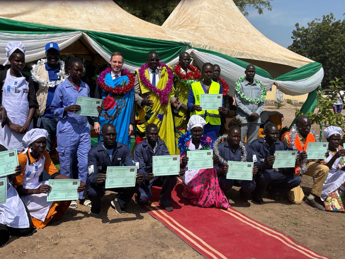Congratulations to the 206 graduates of the MTC in #Rumbek. The <a href="/NLinSouthSudan/">Embassy of the Netherlands in South Sudan</a> embassy via <a href="/undpsouthsudan/">UNDP South Sudan</a> and LCAD supports skills development in different trades through vocational training. It was great to attend your graduation and I wish all the graduates the best of luck!