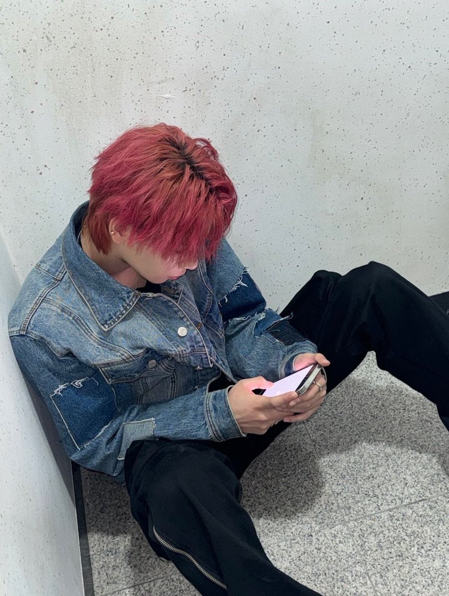 brasildxmon's tweet photo. [#ATT - Insta] 

🦊 💭 

@dxmon_hm
#DXMON #다이몬 https://t.co/ftwFyMZkOx