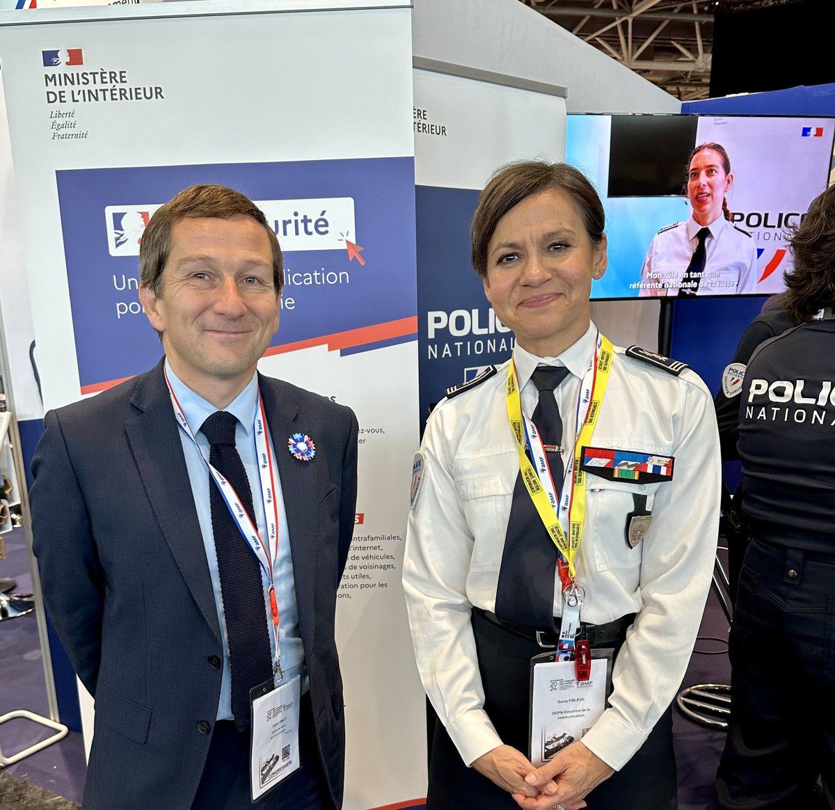 🇫🇷 106eme Congrès des Maires de France avec l’<a href="/l_amf/">AMF | Association des maires de France</a> . Des échanges entre élus, partenaires institutionnels et professionnels. Repenser la ville de #RillieuxlaPape avec la technologie. Ville intelligente pour tous ! <a href="/AlexVincendet/">Alexandre VINCENDET</a> <a href="/Pannekouckefabr/">Fabrice Pannekoucke</a> <a href="/PorteParolePN/">Porte-parole de la police nationale</a> <a href="/PoliceNationale/">Police nationale</a>