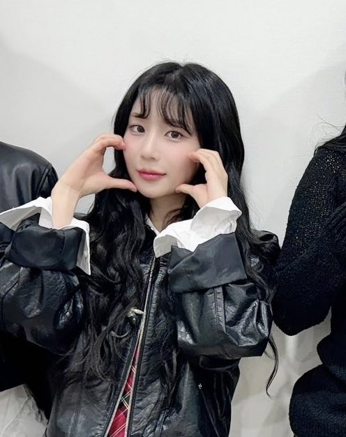1uvplayer's tweet photo. 내 1번 짱강아지 https://t.co/EV99np0LzA