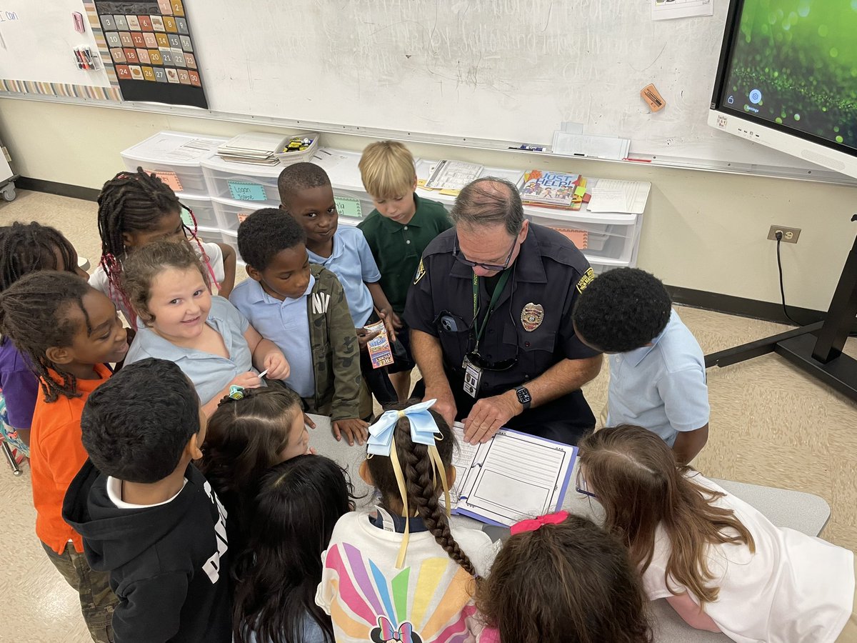 Jacky Barreras (@loveteaching5) on Twitter photo Mrs. Taher’s Grade 1 class wrapped up their inquiry into “How do people in a community help each other?” Through exploration of roles, responsibilities, & the power of cooperation, they discovered the heart of community: supporting one another! <a href="/DPallaria/">Dana Pallaria</a> <a href="/AP_Mrs_Anthony/">Monica Anthony</a> Mrs. Taher’s Grade 1 class wrapped up their inquiry into “How do people in a community help each other?” Through exploration of roles, responsibilities, & the power of cooperation, they discovered the heart of community: supporting one another! <a href="/DPallaria/">Dana Pallaria</a> <a href="/AP_Mrs_Anthony/">Monica Anthony</a>