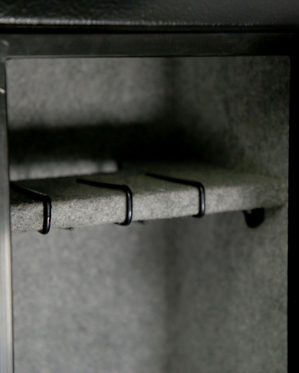 Surelock_Co's tweet image. The Lieutenant 18 is the perfect gun and home safe for the beginning collector or growing family looking for additional fire protection. 🔒

#surelocksecurityco #gunsaftey #2ndammendment #protection #defense #homeowner