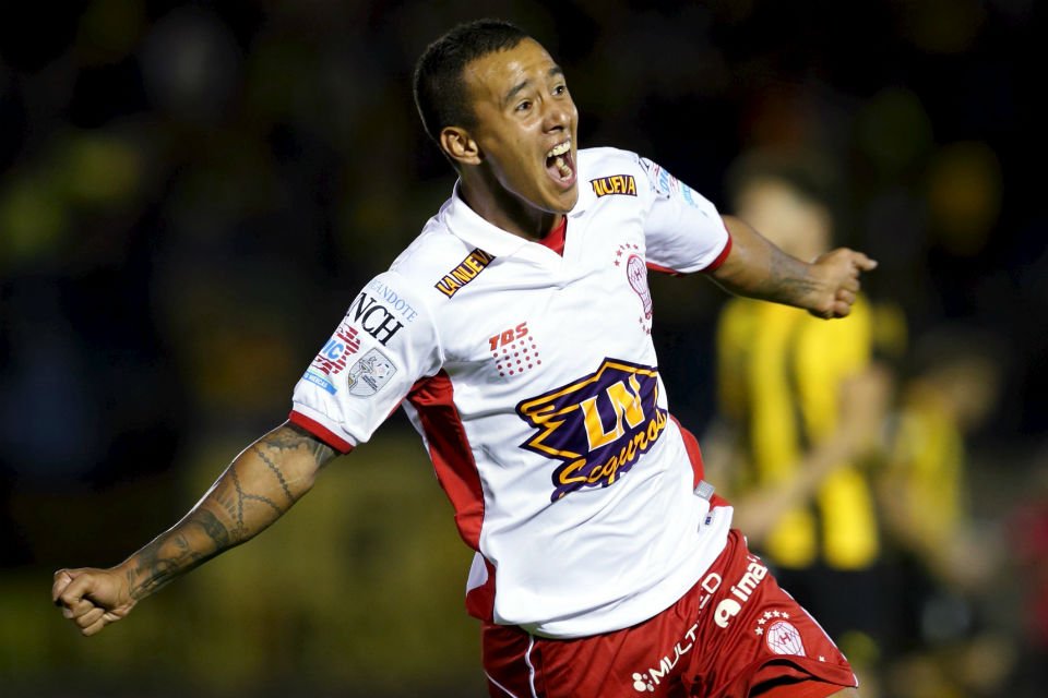 Horii_Vialee16's tweet image. #Huracán "Estoy hablando y arreglando todo con mi familia para dentro de poco ya volver al fútbol argentino".  

🗣️ Alejandro "Kaku" Romero Gamarra en @ESPNArgentina