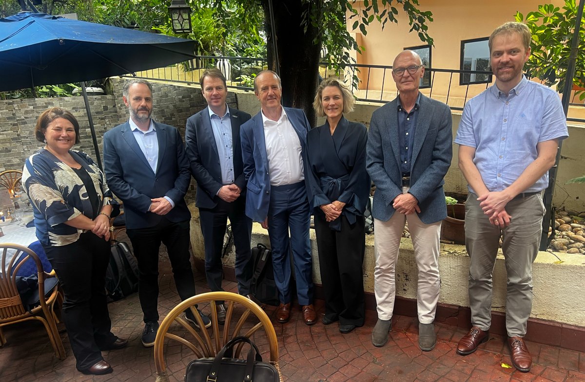 GRID-Arendal (@gridarendal) on Twitter photo #Throwback to last week, when GRID-Arendal's Managing Director Karen Landmark + a small team traveled to Nairobi to meet with our colleagues at <a href="/UNEP/">UN Environment Programme</a>, <a href="/UNHABITAT/">UN-Habitat</a>, and the Norwegian Embassy!
And, of course, we spent some time in nature too 🌳🏃♂️
#ThrowbackThursday #Nairobi #Throwback to last week, when GRID-Arendal's Managing Director Karen Landmark + a small team traveled to Nairobi to meet with our colleagues at <a href="/UNEP/">UN Environment Programme</a>, <a href="/UNHABITAT/">UN-Habitat</a>, and the Norwegian Embassy!
And, of course, we spent some time in nature too 🌳🏃♂️
#ThrowbackThursday #Nairobi