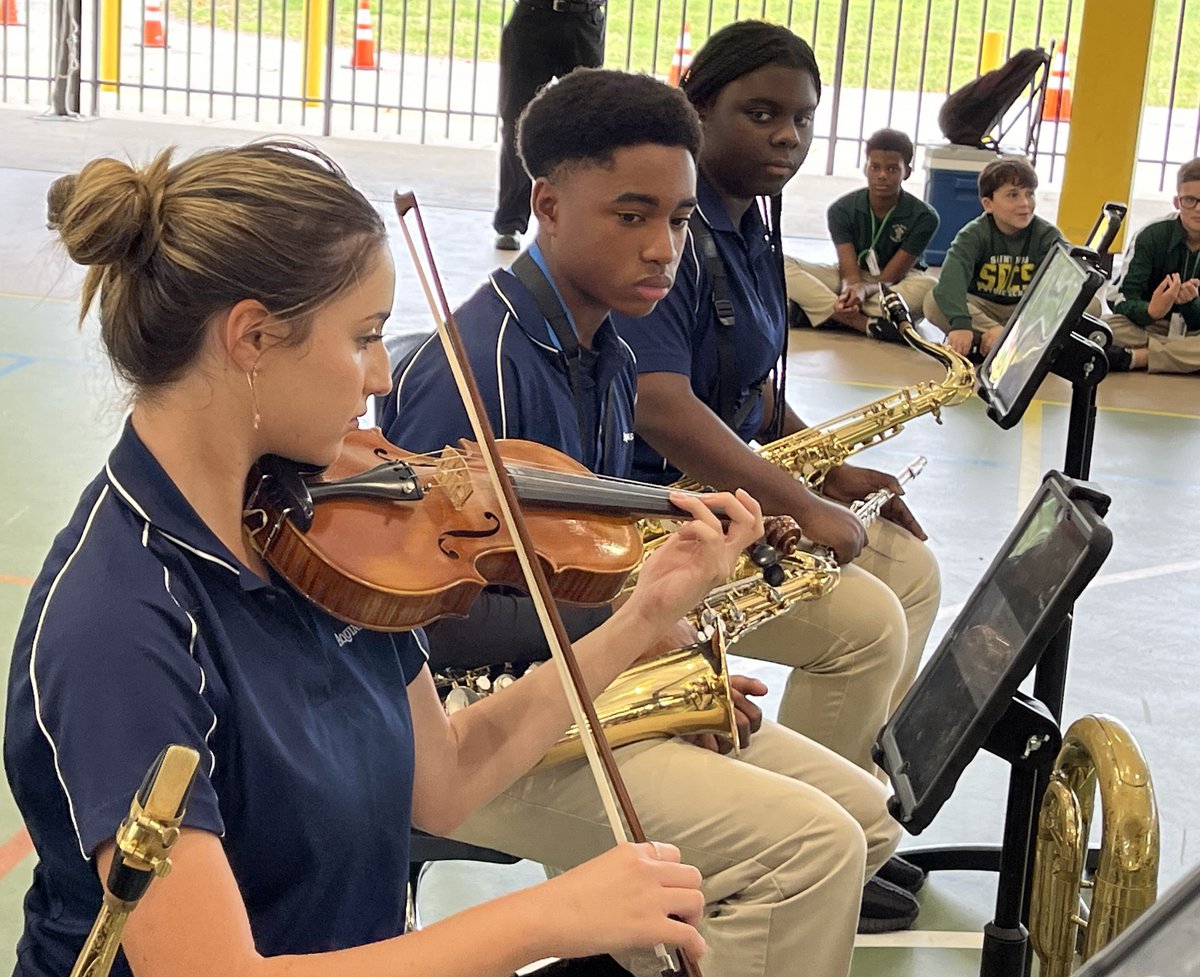 St. Thomas Aquinas tweet media