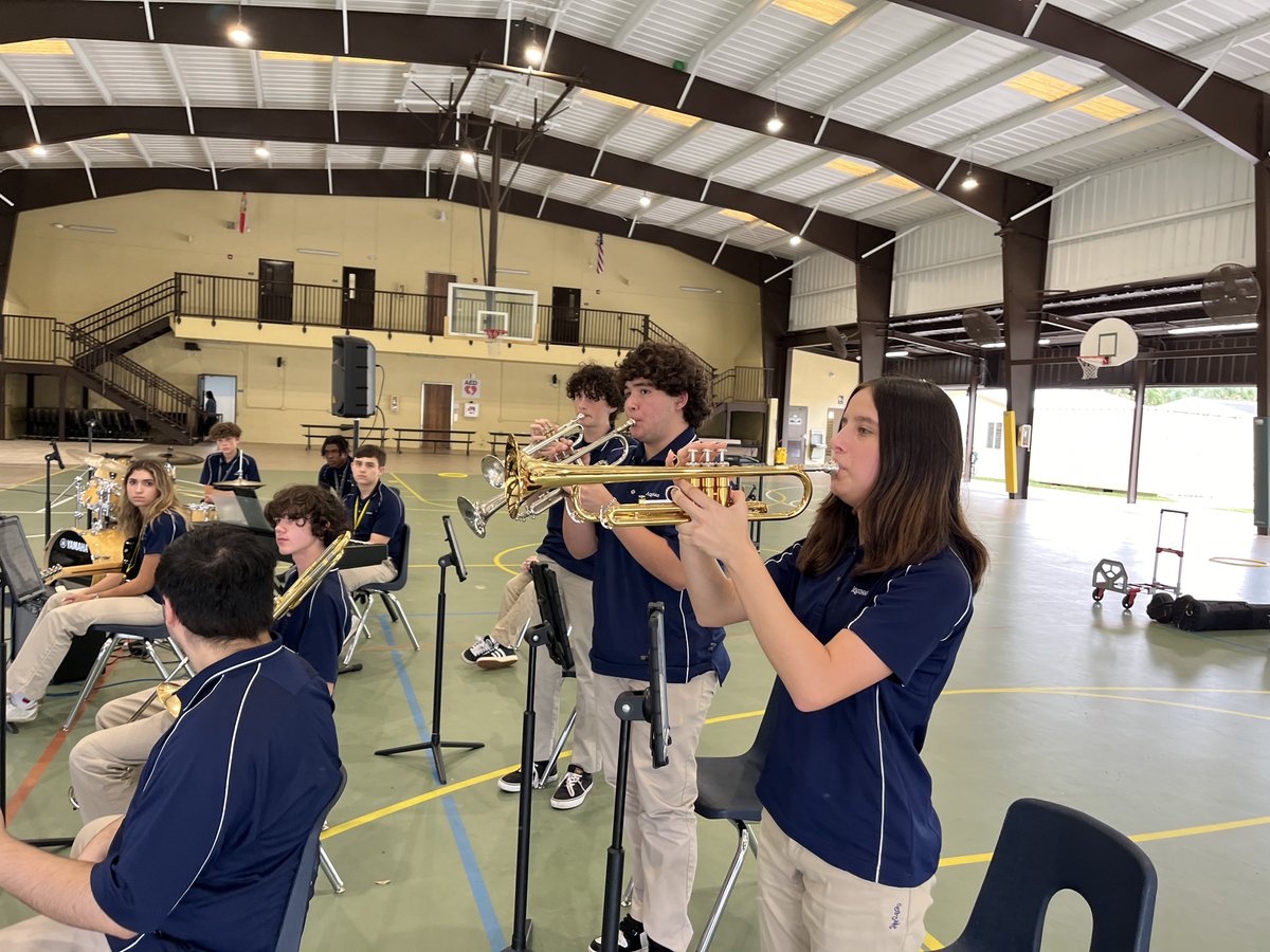 Yesterday, the STA Jazz Band wowed St. David Catholic School with a performance that inspired 6th-8th graders to explore the joy of music!

Ready to shine in Fine Arts? Register for the HSPT (Dec. 7 or 14) &amp; join our Raider family! aquinas-sta.org
#STAJazz #FineArtsAtSTA