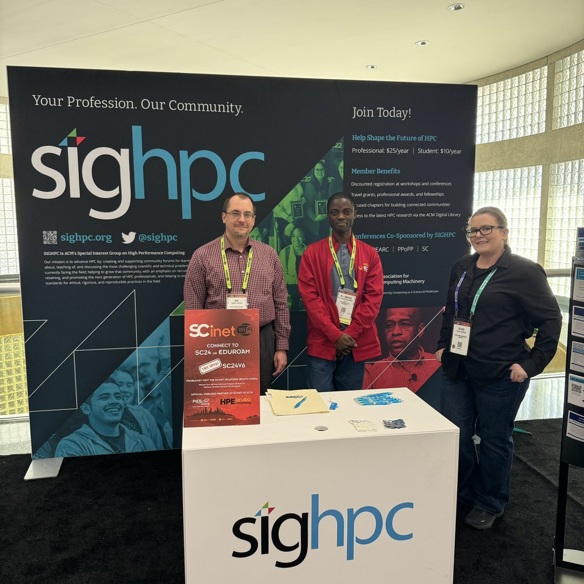 SIGHPC's tweet image. Nothing says a successful SC like a #SIGHPC membership! Come check out the booth in B Lobby and join today.