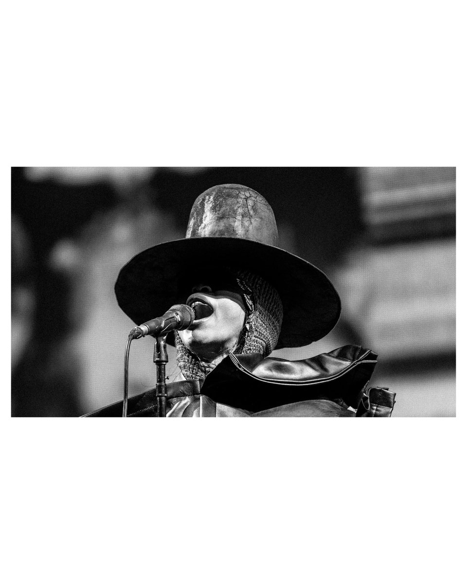 Capturesbyseth tweet media