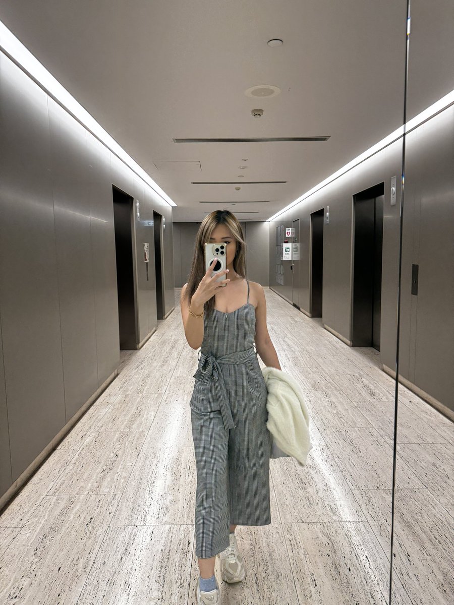 office #ootd