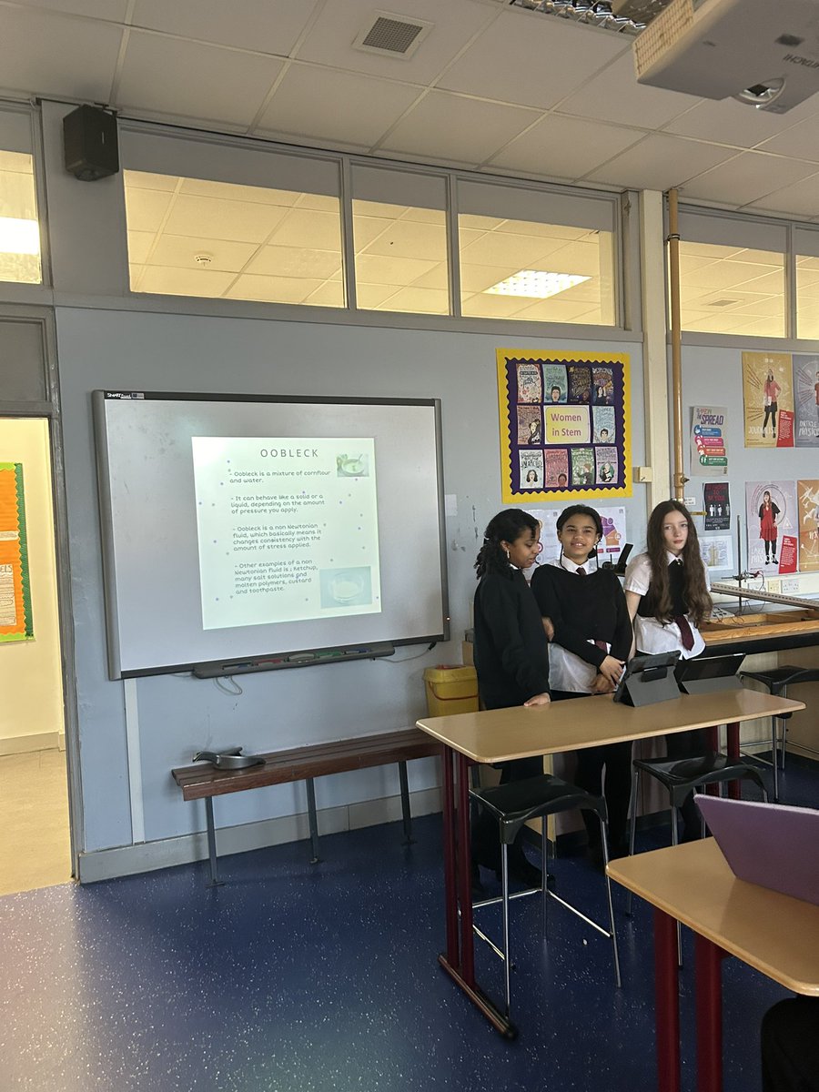 1P1 completed Matter investigations last week and presented them to the class. 🧪🧑🏽‍🔬 excellent teamworking and communication skills shown. ⭐️