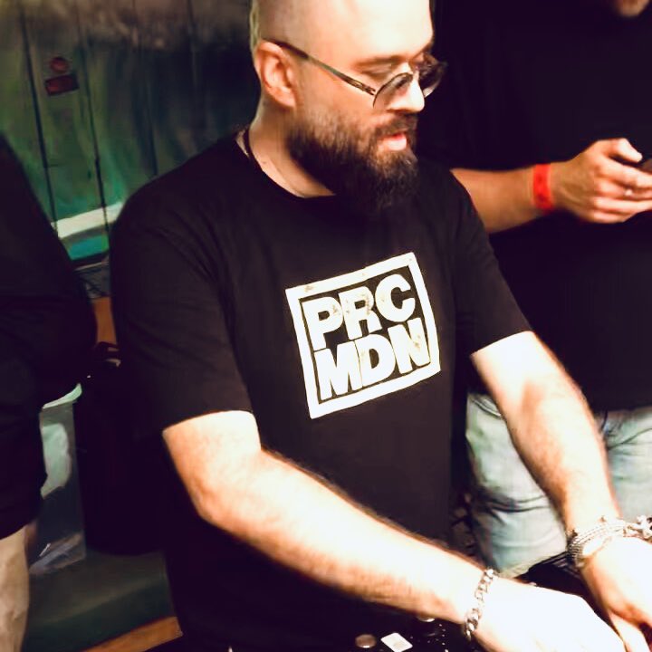 Check out the new DJ mix from <a href="/LucaMoplen/">Moplen</a> on <a href="/traxsource/">Traxsource</a> LIVE! this week &gt;&gt; bit.ly/4fycr0E