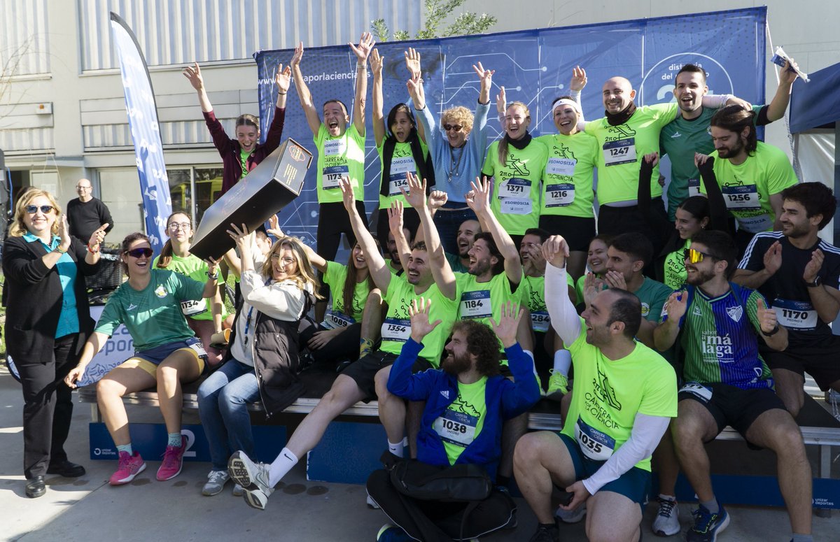 Dos de mis grandes pasiones: DEPORTE y CIENCIA combinadas en la "Carrera por la Ciencia 2024"
😁🏃💪
Two of my great passions: SPORT and SCIENCE combined in the "Race for Science 2024"