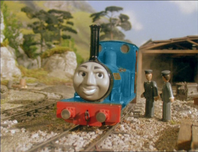 BlueSmudger's tweet photo. puffing along the line #feelingfine https://t.co/XPlwGZxlNA