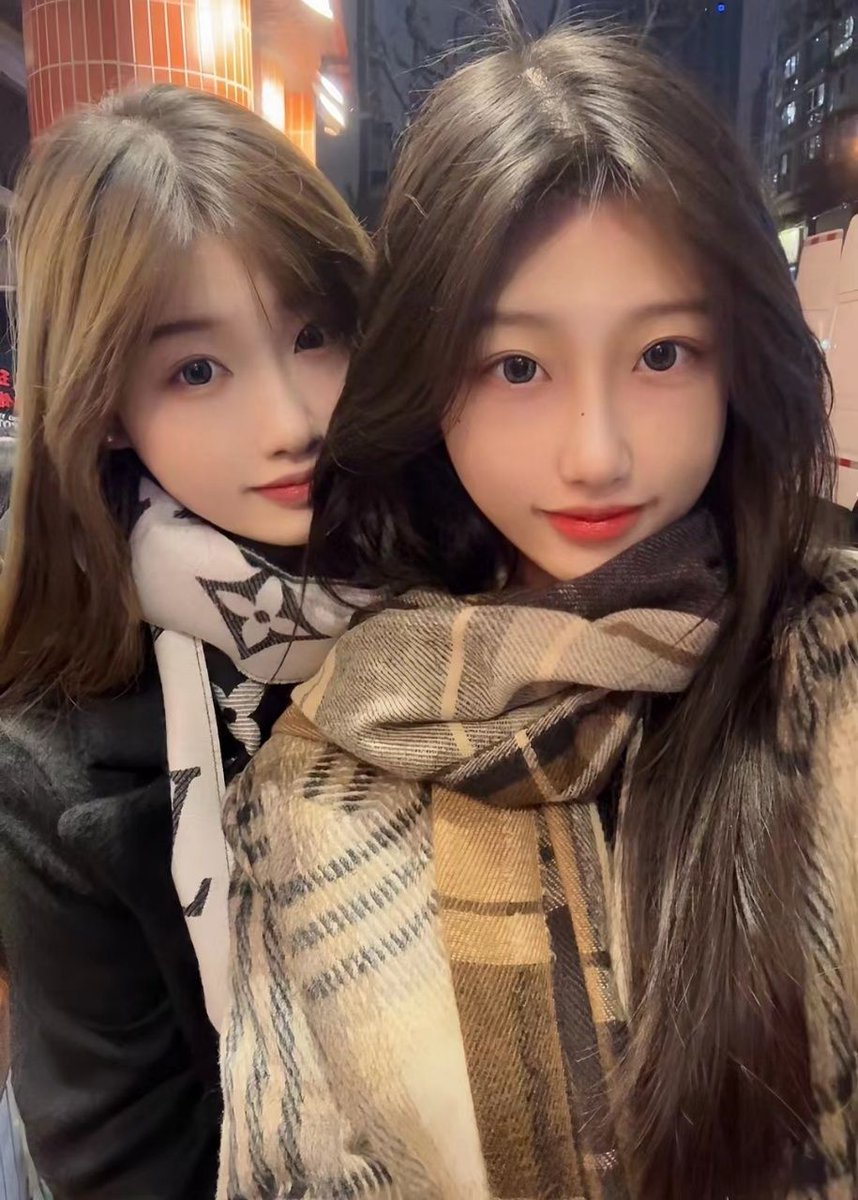 #上海
硬5W  上海真实本帮菜双胞胎04年
姐姐173C   妹妹175C真实本帮菜双胞胎，新人刚下水
Q：755749190
V：beizhe13
✈️:https://t.co/XGBWQiEQgX https://t.co/2mo0leGYWY