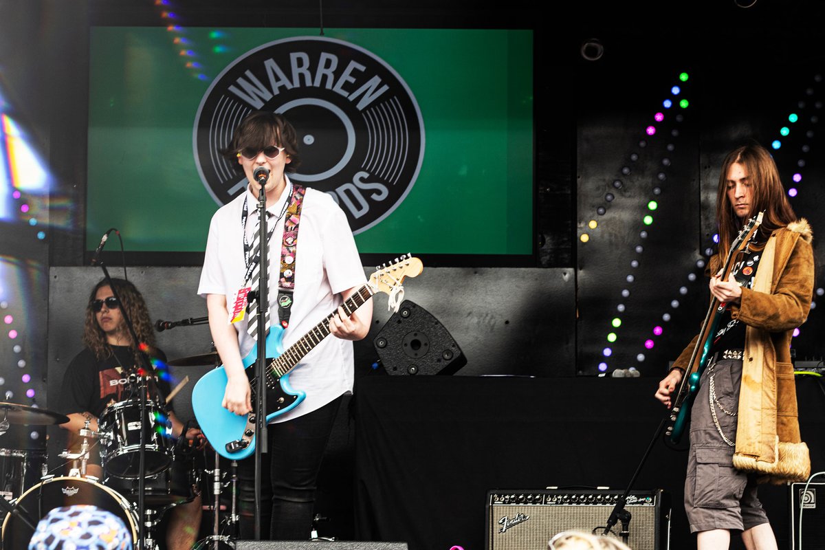 FutureproofPR's tweet image. Be sure to #tunein to @NQRadio1 8-10pm when @littlemanpeter spins #newsingle #BadOdour fm 3-piece #noise machine #CultureClashBand on #TheBigFatIndieShow 💥 Treat those ears to banging #indie tunes why don't cha?! 👇😎

#CCBO24 @TheWarrenYP #IndieRock 
northernquarterradio.co.uk