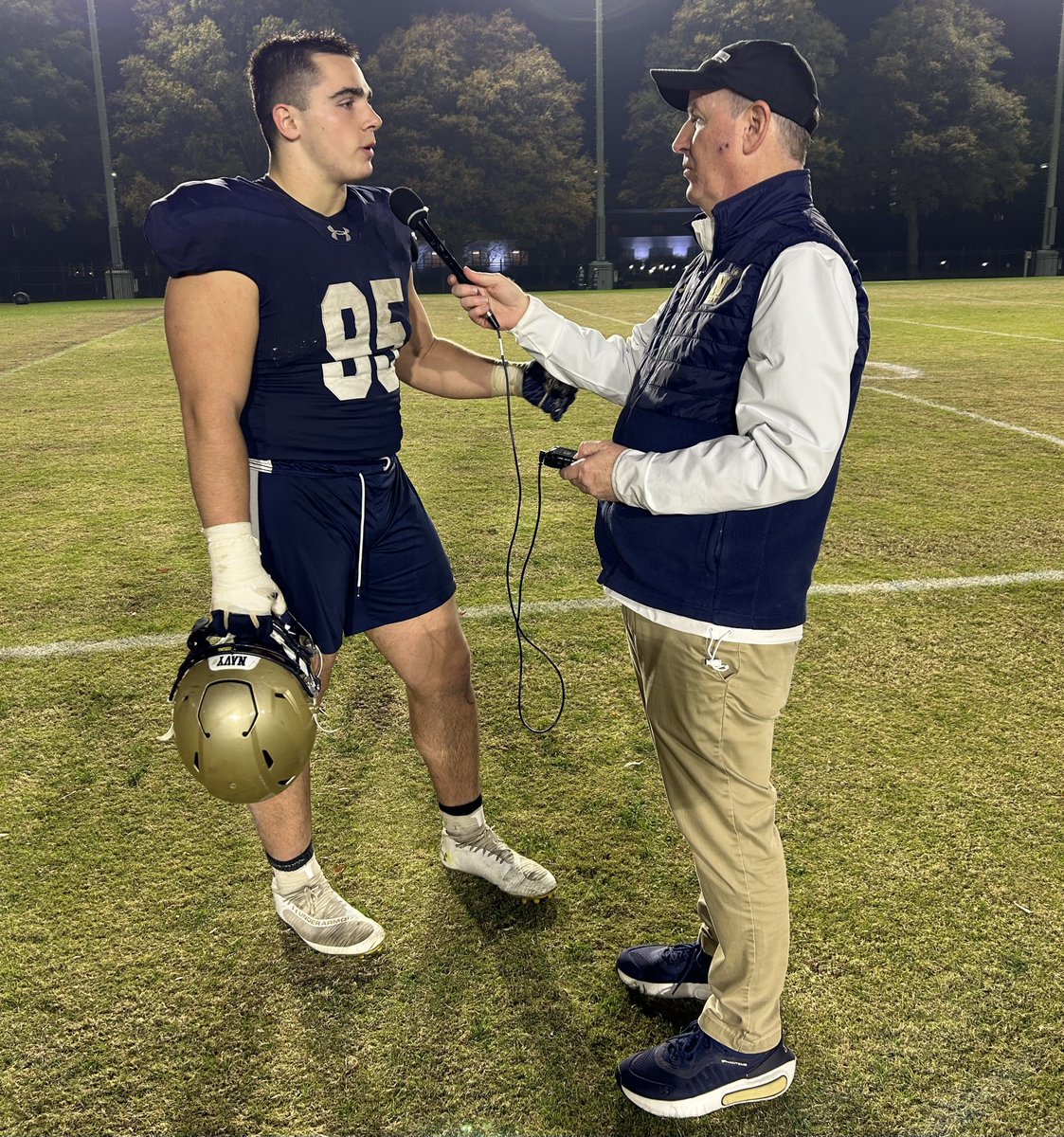 With <a href="/NavyFB/">Navy Football</a> preparing for their 11/29 #BlackFriday 12n game at <a href="/ECUPiratesFB/">ECU Football</a> Check out my <a href="/wbalradio/">WBAL NewsRadio 1090 and FM 101.5</a> <a href="/NavyAthletics/">Navy Athletics</a> interview w/soph DT <a href="/GriffenWillis1/">Griffen Willis</a> who <a href="/PJVolker/">🇺🇸PJ Volker⚓️</a> says has that “it factor” that has helped him become a starter 
<a href="/_CoachNew/">🇺🇸 Brian Newberry ⚓️</a> 
<a href="/ScottStras/">Scott Strasemeier</a>

soundcloud.com/wbalradio/navy…