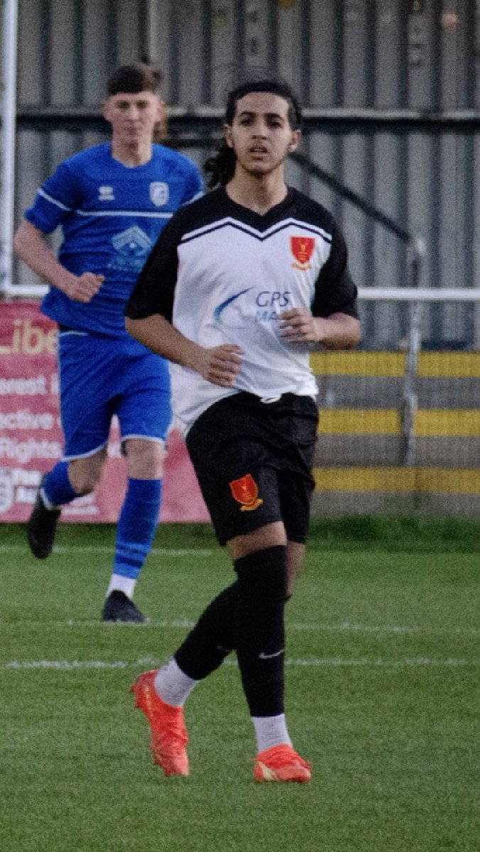 *EAST LONDON*
Name: Adam Jouillat 
Age: 18
Position: CAM
Previous Clubs: Frenford u23s, West Essex u18, Redbridge Community 
Looking for: Step 5+