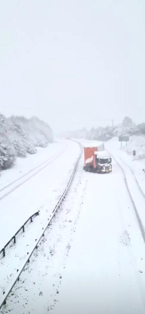 Zach/Jelly is ποΈποΈπ©Έ (@jellymuppet) on Twitter photo Folx buying from <a href="/soulmuppetRPG/">SoulMuppet Publishing</a>, you might not get your books today. This is the road to our warehouse. Folx buying from <a href="/soulmuppetRPG/">SoulMuppet Publishing</a>, you might not get your books today. This is the road to our warehouse.