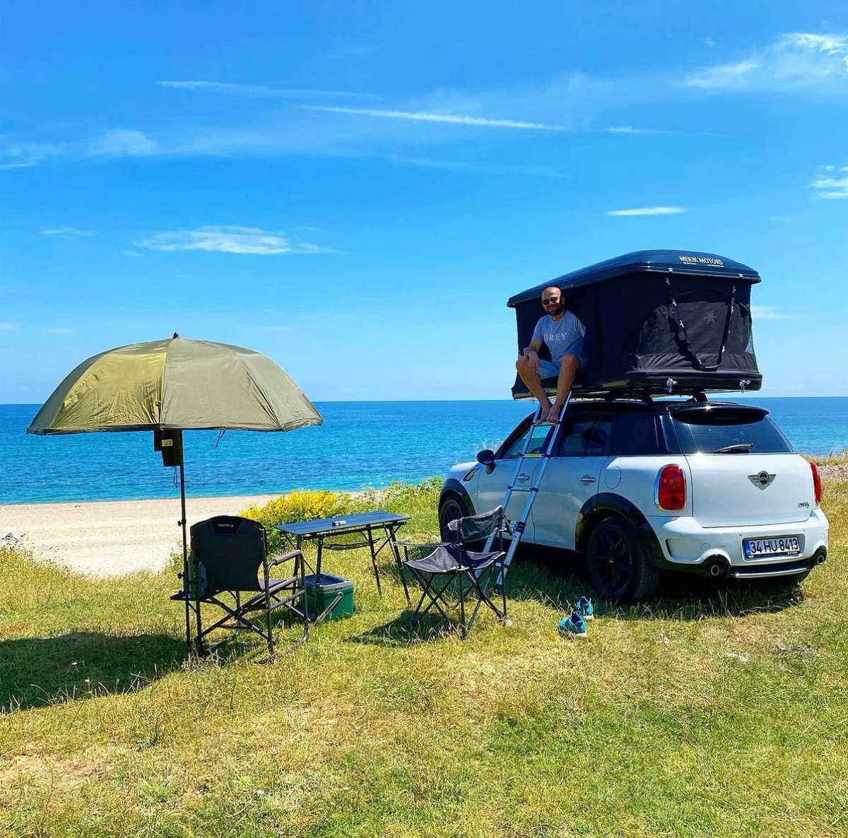 Mekik Motors Roof Top Tents allow you to have a great time ! Just get relax and feel the nature inside !