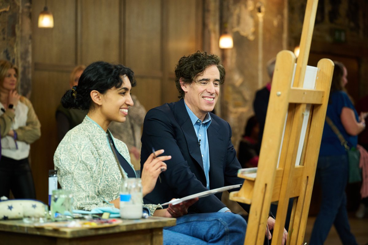 warwickmed's tweet photo. Congratulations to MB ChB student Manvir Dobb, who was recently featured in the first heat of the Sky Arts programme Portrait Artist of the Year  https://t.co/0D6GLQ4Jnn https://t.co/HgULig4xBm