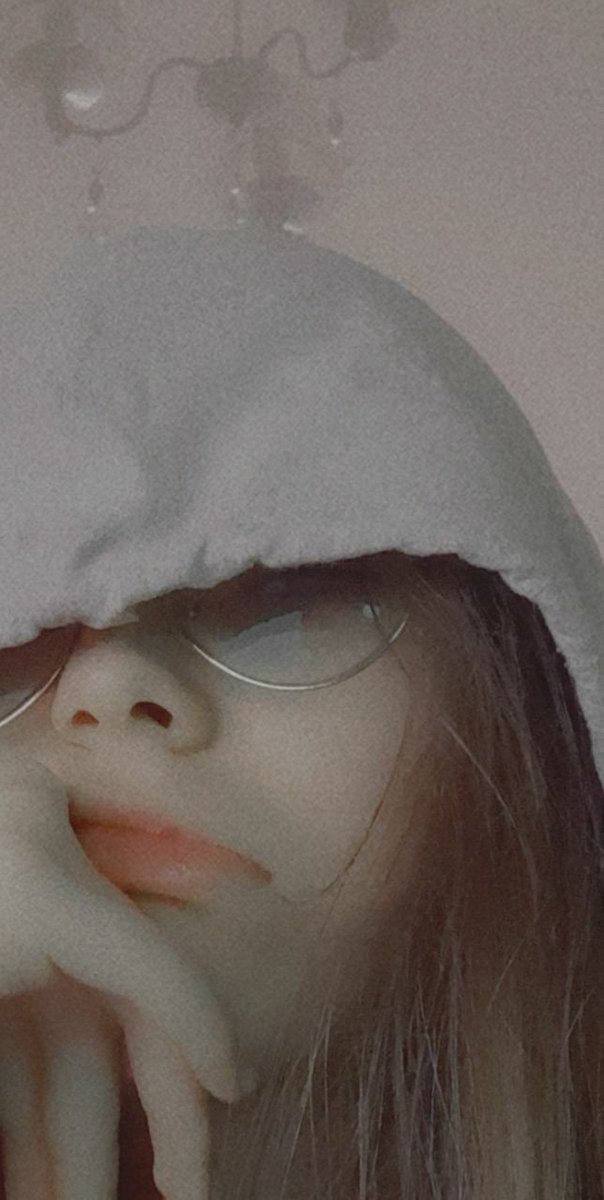 يمنيه وبس tweet media