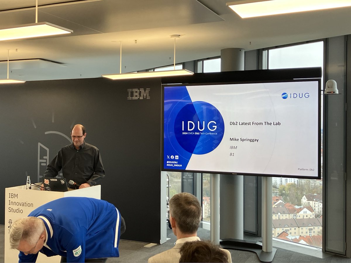 Andreas Weininger tweet media