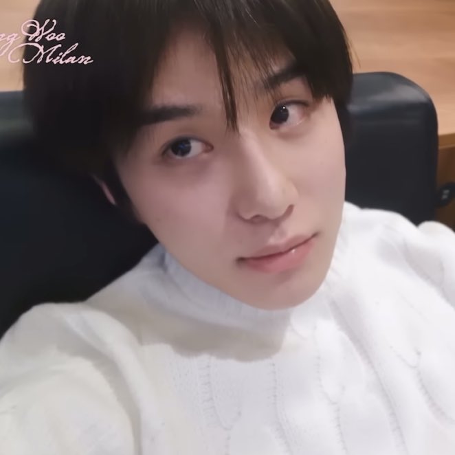 jungwooyaO219's tweet photo. https://t.co/YKdJKwIVAy