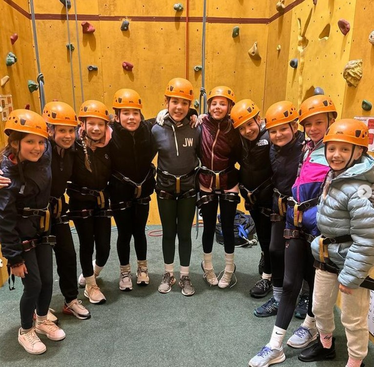 Queen's School Trips tweet media