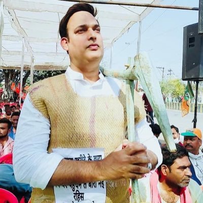 Happy birthday <a href="/ShrivasGouri/">Gouri Shanker Shrivas</a>  bade bhaiya