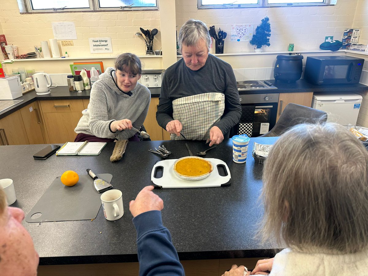 CefnCCouncil's tweet photo. 🎃 Pumpkin Pie &amp; Warm Smiles!

Huge thanks to the amazing Kathy Eyre for leading today’s Warm Spaces Thursday Session, where we baked the ultimate autumn treat—Pumpkin Pie! 🥧 https://t.co/rArKRnNpdX