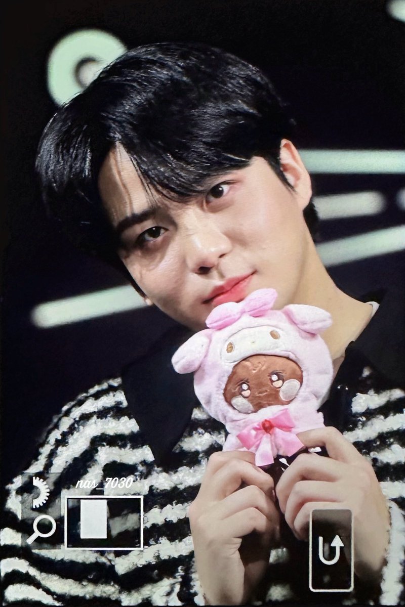 나스🐻 tweet media
