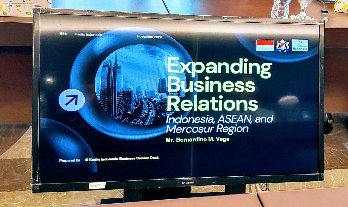 AndyGUADALUPE23's tweet photo. Mision MACC en Indonesia 
@Kadin
@officialptdi 
@ASEAN https://t.co/PdLCItGI1s