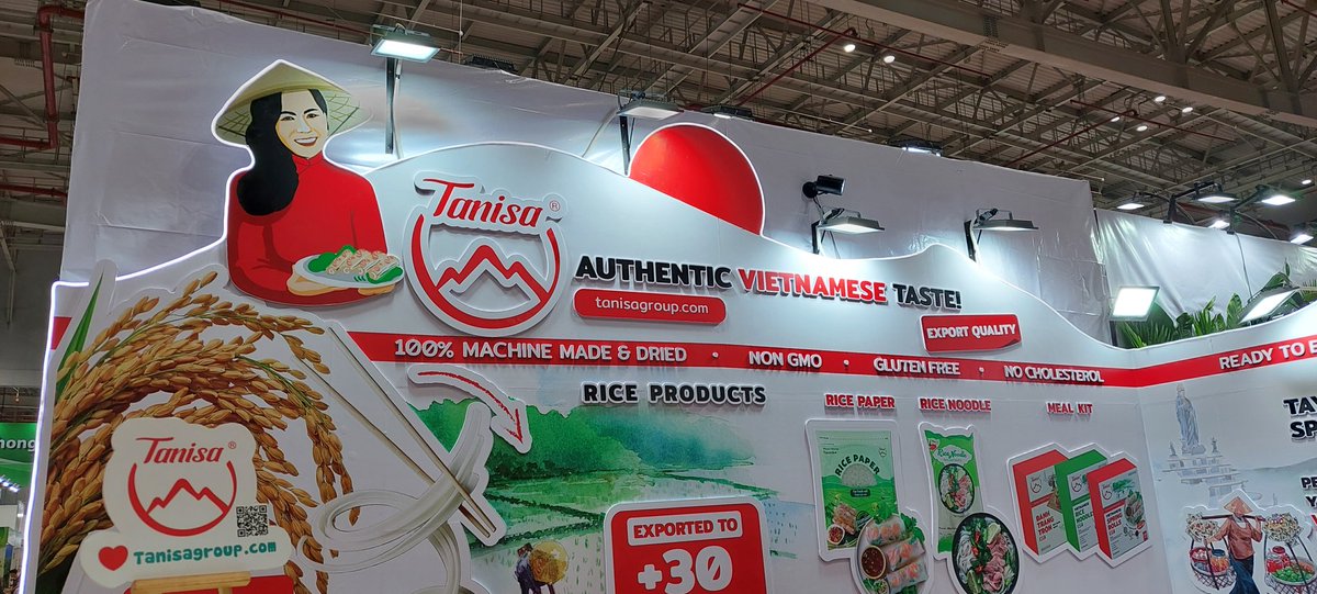 AndyGUADALUPE23's tweet photo. Misión Comercial a ASEAN
En Vietnam 
@hochiminhcity 
@FoodexpoVietnam 
@VCCI_HCM https://t.co/pSzciZQqwH