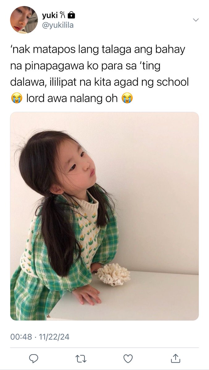Lattes and Crayons • #OffGun few-tweets series 

Kung saan hindi na-inform si Yuki (Gun) na bago na pala ang class adviser ng junakis niya na si Lila. Enter Basti (Off), ang bagong homeroom teacher ni Lila.

Kaso bakit parang may hawig sila ni Lila?