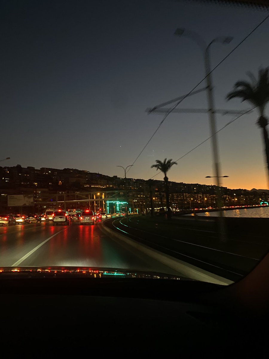 cicekpelin's tweet photo. Dreamy. https://t.co/xnPFvrFop9