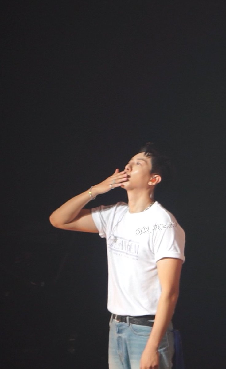 CN_JS0420's tweet photo. 2024.11.21 2024 CNBLUE AUTUMN TOUR ~ LIFE ANTHEM ~ in 武道館

#CNBLUE #씨엔블루 
#イ・ジョンシン #LeeJungShin #이정신 https://t.co/0V0i7y5Txe