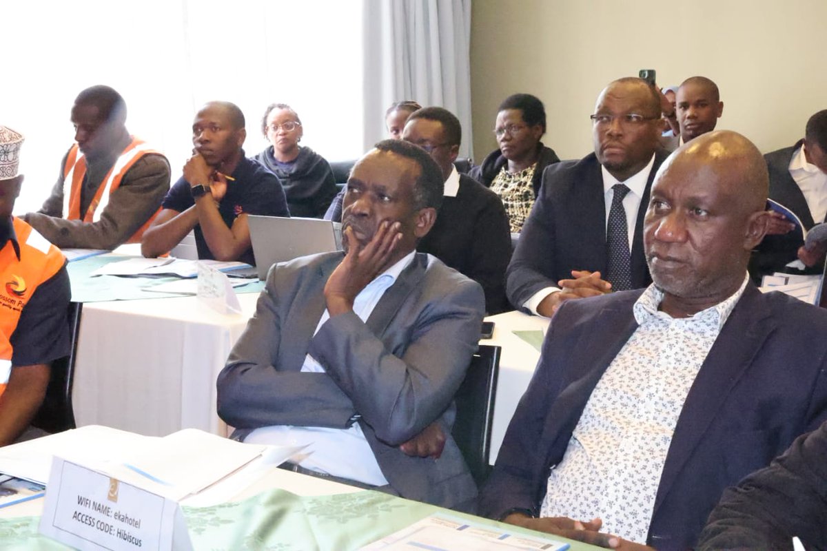 Did you know that... Lead poisoning is entirely preventable, yet it still affects millions worldwide? Small changes, like choosing lead-free paints and safe renovation practices, can make a big difference! 

Together, we have the tool,the knowledge, and the determination to paint