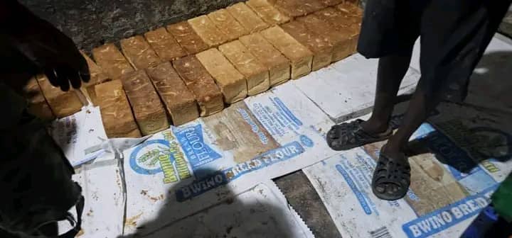 Mwebantu's tweet photo. Kitwe City Council Shuts Down G&amp;G Bakery Over Severe Health and Safety Violations - https://t.co/RzVRWDuZOW https://t.co/92t3V2cmu9