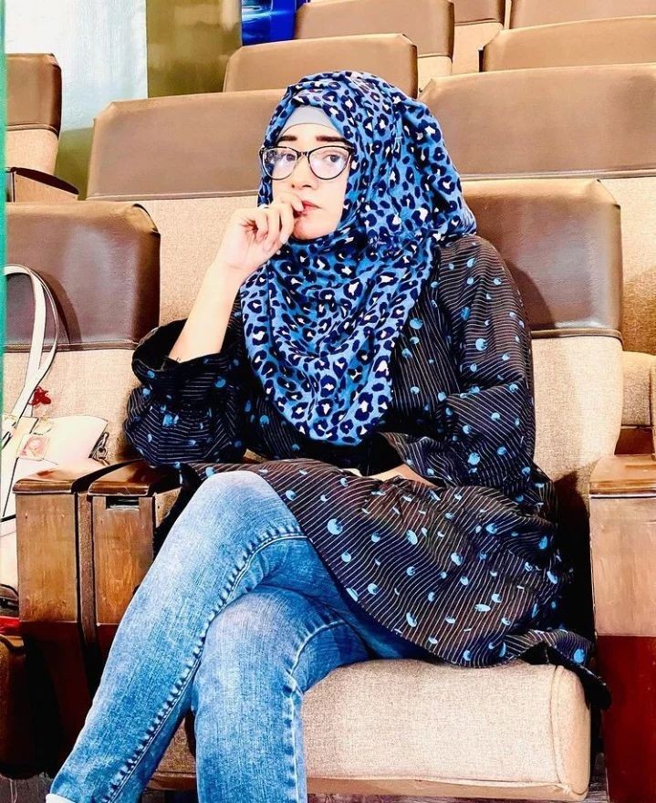 اپنی تعریف خود کریں۔
برائی کرنے کے لیے لوگ موجود ہیں۔۔
اسلام و علیکم!
My sweet X family..
Good evening🌆
May the setting sun take away all of your stress and triedness and make you hopeful for a new day.
Have a pleasant evening and a good night rest🌸🌼
Stay connected stay safe.