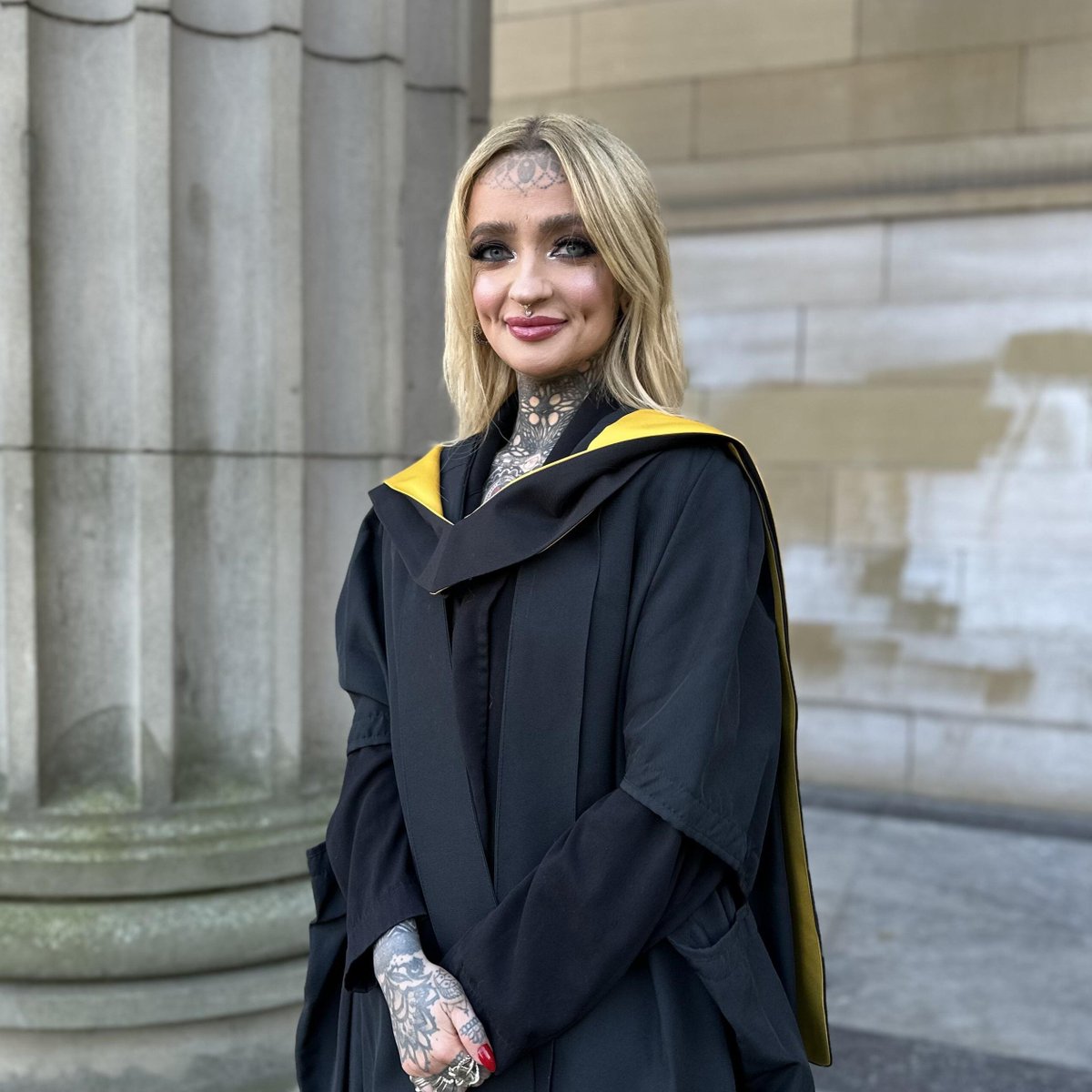 University of Dundee tweet media