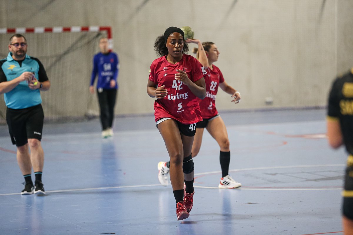 𝗦𝗲́𝗹𝗲𝗰𝘁𝗶𝗼𝗻𝘀 𝗻𝗮𝘁𝗶𝗼𝗻𝗮𝗹𝗲𝘀 🌍

Durant la trêve internationale, trois de nos joueuses sont avec leurs sélections.

🇨🇻 Odette Da Veiga Tavares avec le Cap-Vert
🇨🇬 Sharon Dorson avec le Congo
🇨🇩 Isaure Mosabau avec la RDC

💜🖤