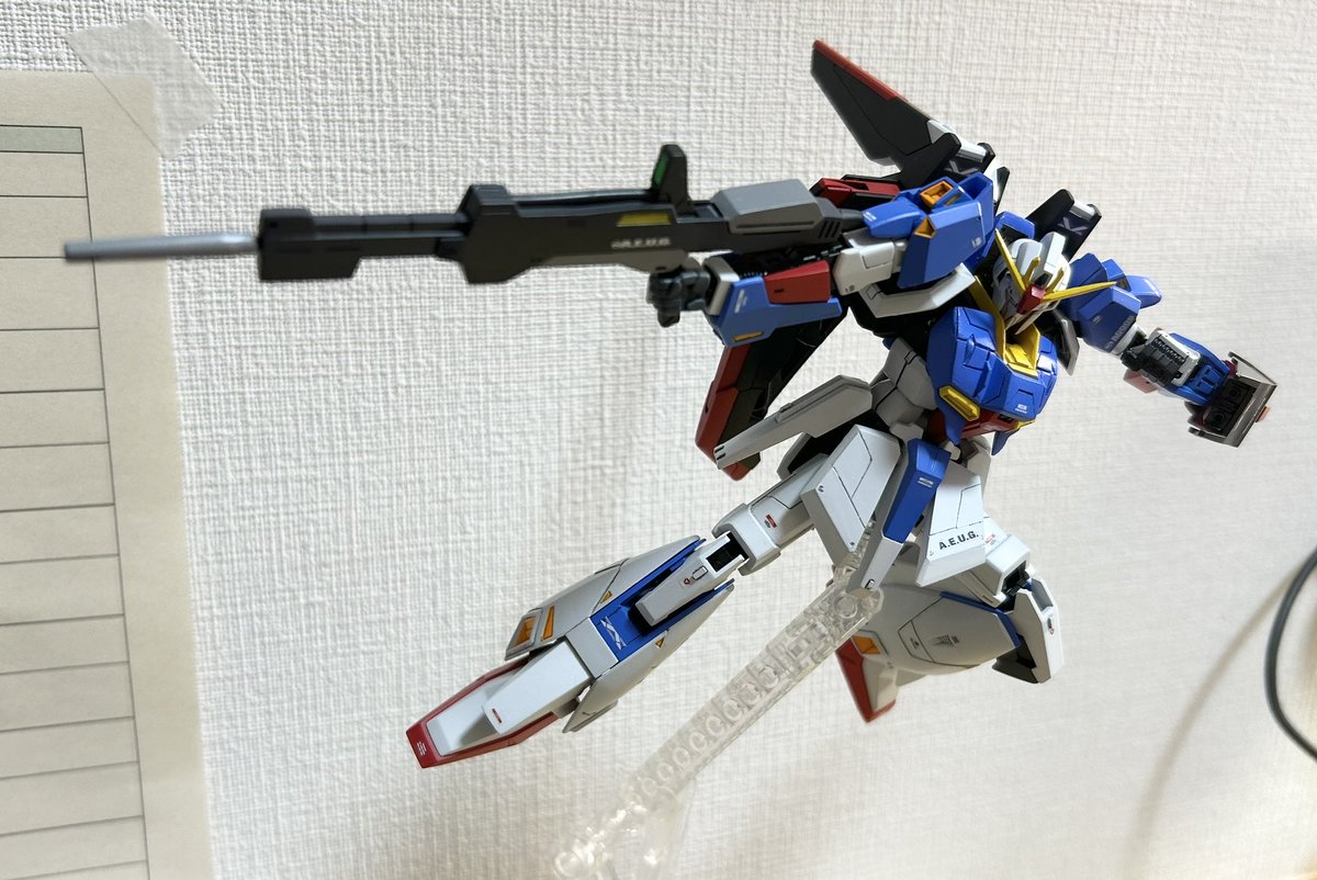 MacaronDreamBot's tweet image. やっとできたzガンダム
案外よくできた
#zガンダム